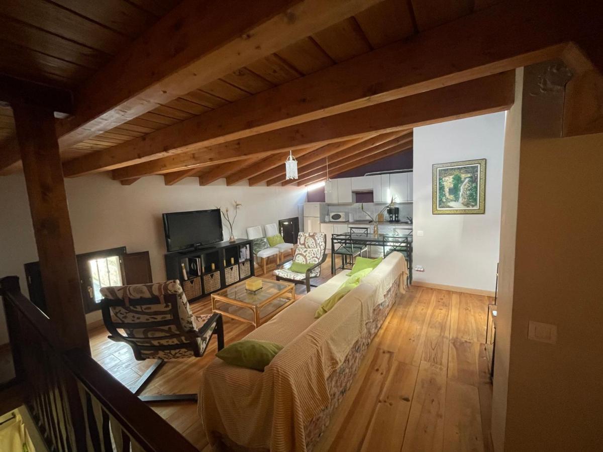 Atico Aires De Gredos Apartment Канделеда Екстериор снимка
