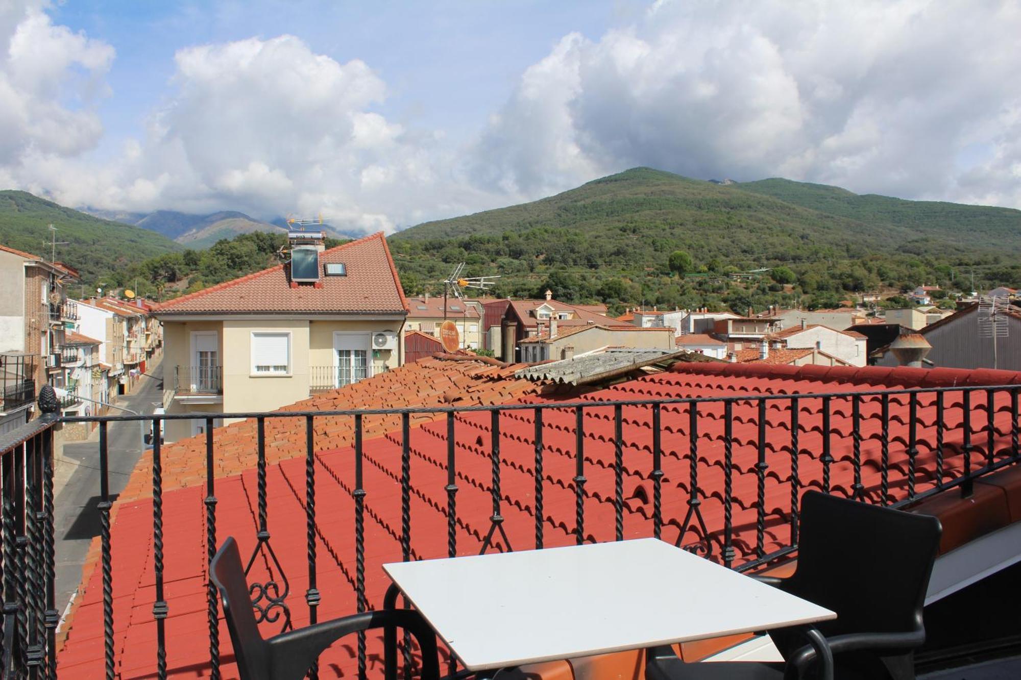 Atico Aires De Gredos Apartment Канделеда Екстериор снимка