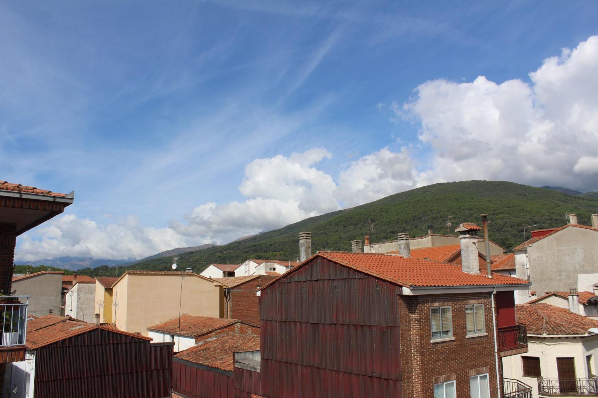 Atico Aires De Gredos Apartment Канделеда Екстериор снимка